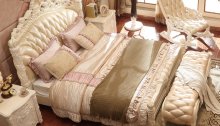 Mẫu giường ngủ gỗ tự nhiên nhập khẩu cao cấp